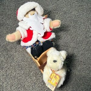 Muffy Vanderbear North Pole Dog Sled, Santa's Workshop Collection Muffy & Lulu